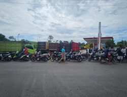 Warga antri BBM di SBBU