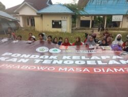 Stop Aktivitas Perusakan Lingkungan!!, Ratusan Mahasiswa Lakukan Aksi di Jembatan Pondok Kelapa