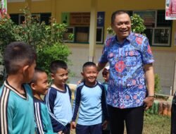 BUPATI BENGKULU TENGAH CEK SEKOLAH